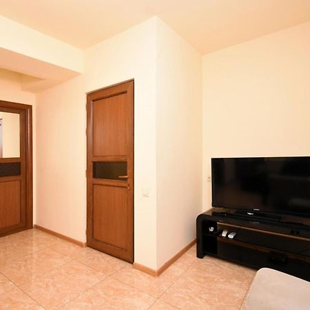 A&X Hostel And Tours Erivan Dış mekan fotoğraf