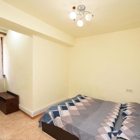 A&X Hostel And Tours Erivan Dış mekan fotoğraf
