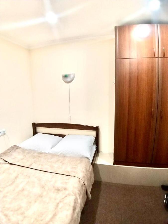 A&X Hostel And Tours Erivan Dış mekan fotoğraf