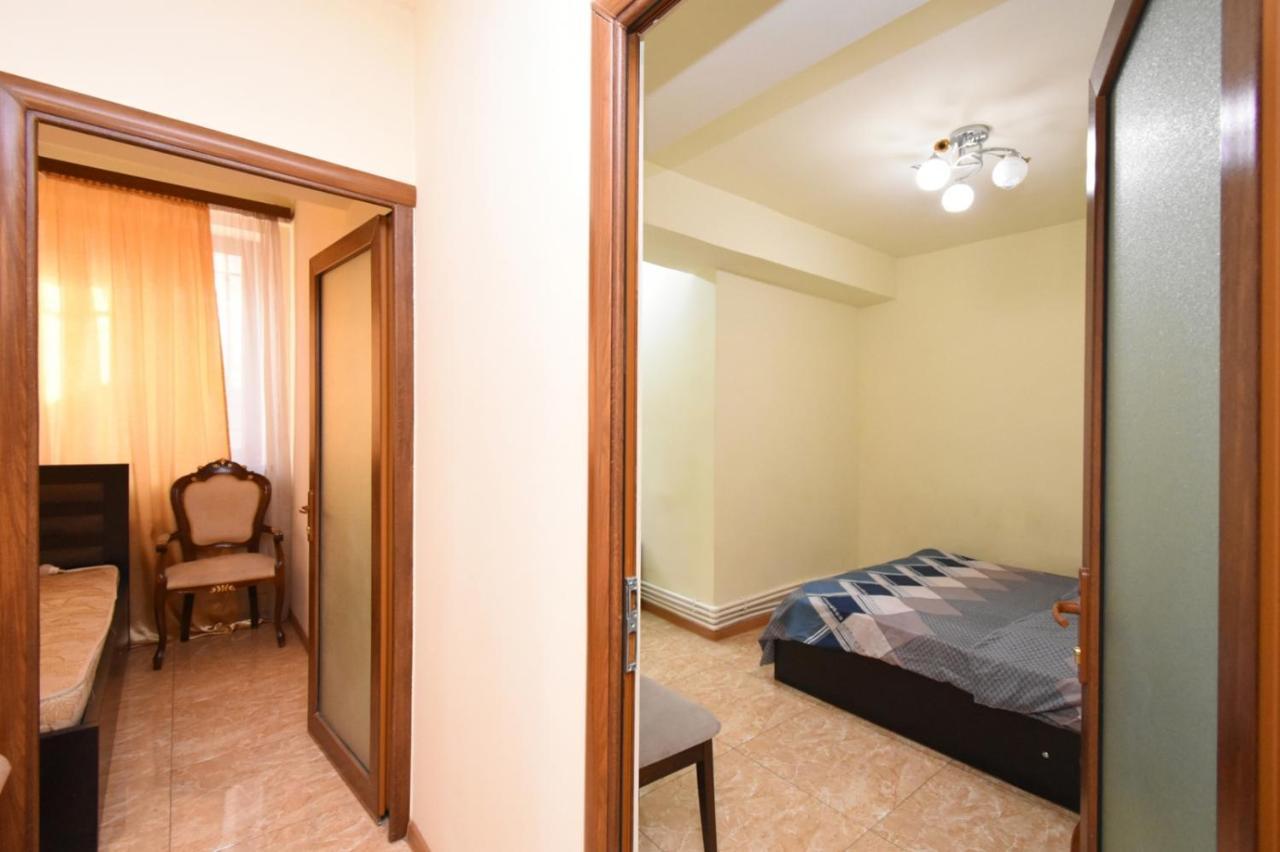 A&X Hostel And Tours Erivan Dış mekan fotoğraf