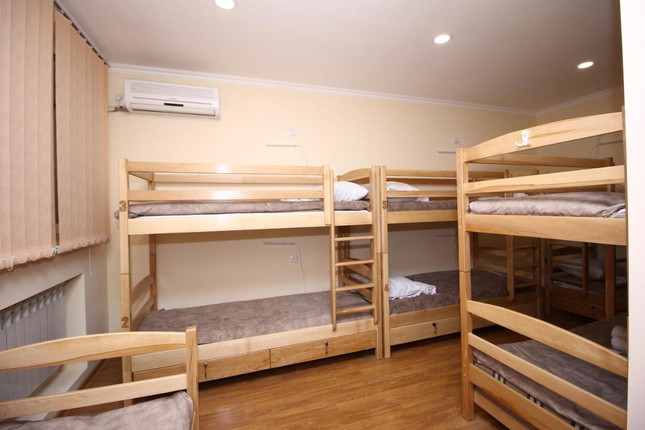 A&X Hostel And Tours Erivan Dış mekan fotoğraf